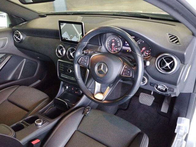Mercedes-Benz A-class A180