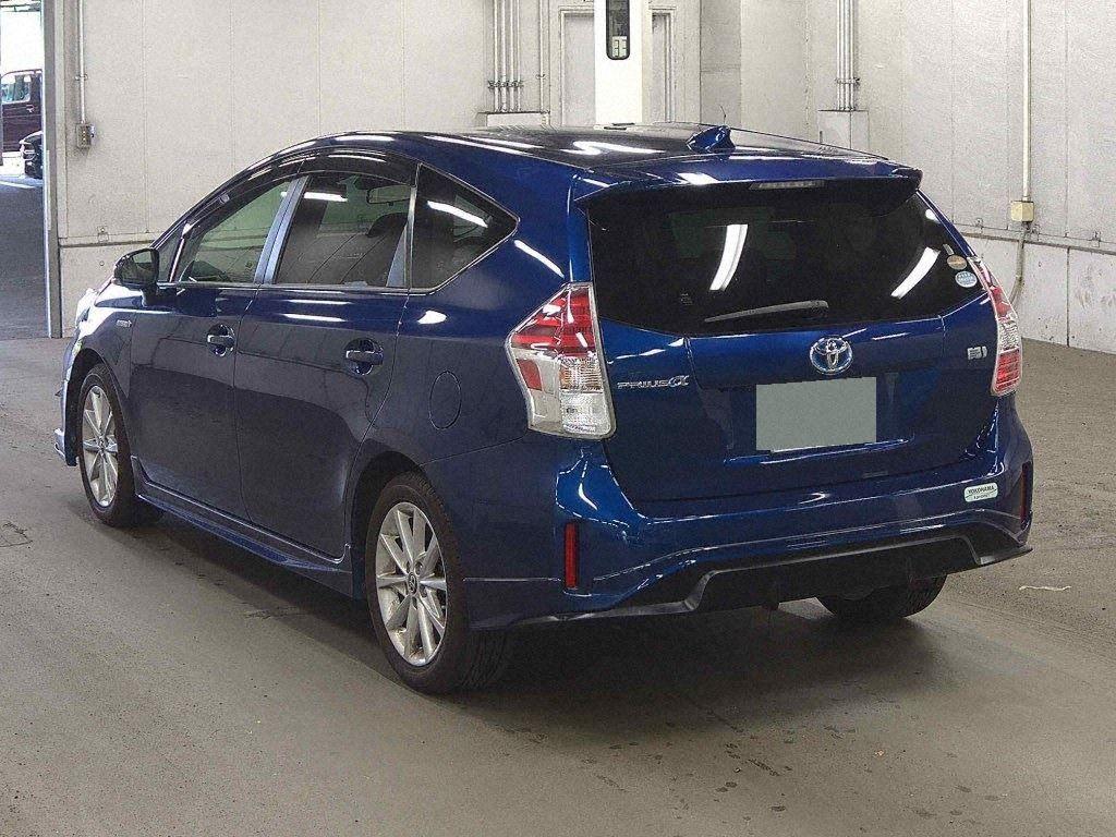 Toyota Prius ALPHA S TOURING SELECTION