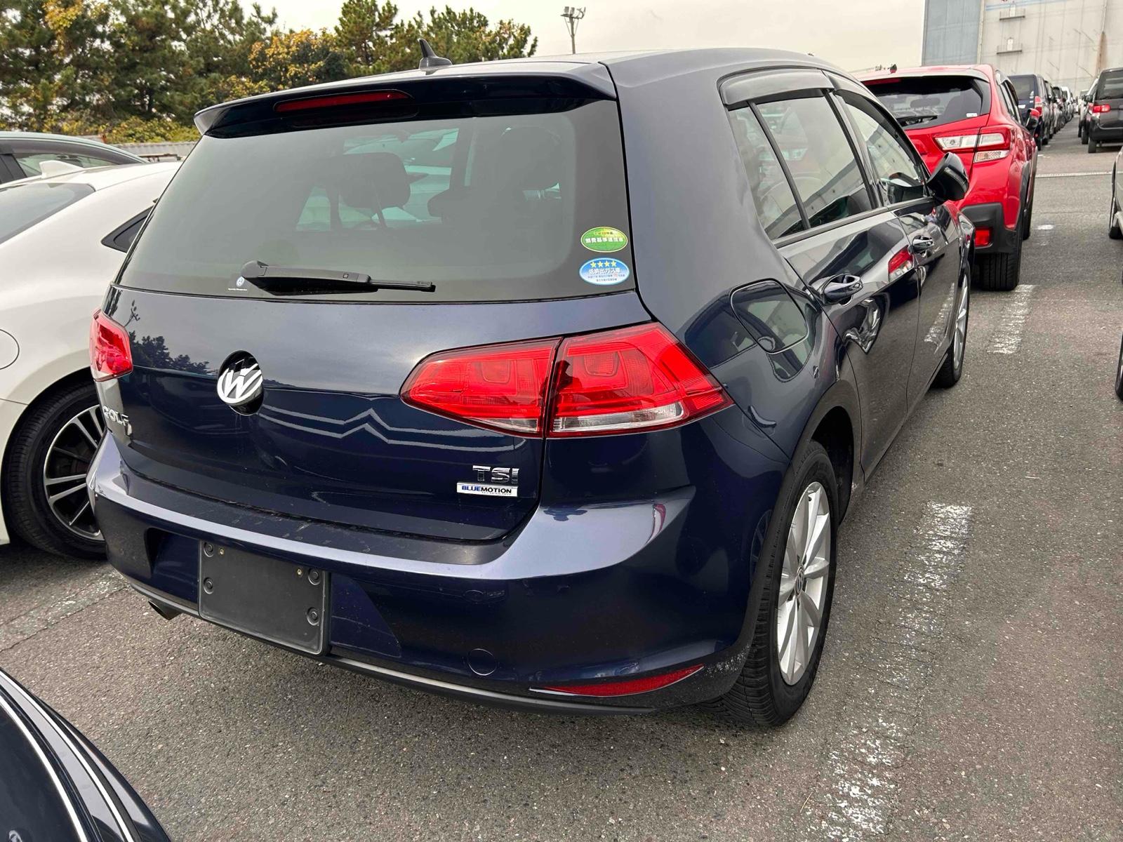 Volkswagen Golf LOUNGE