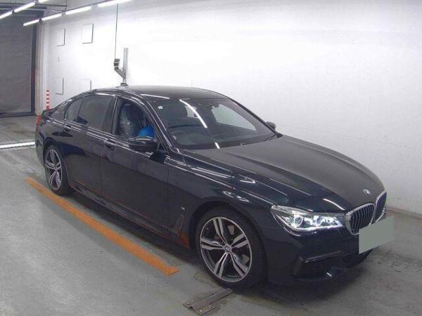 BMW 7 Series 740E IPERFORMANCE M-SPORT