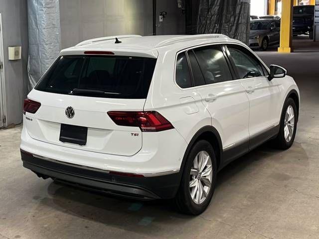 Volkswagen Tiguan TSI HIGH LINE