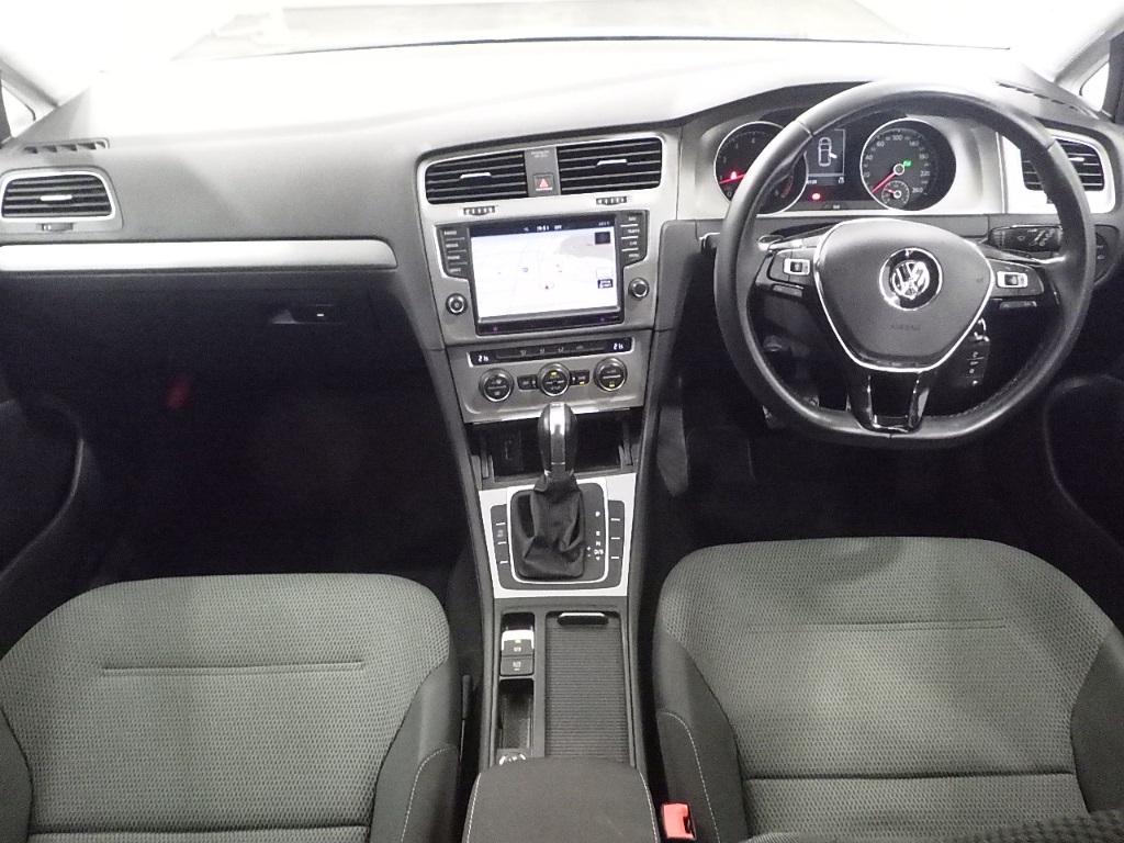 Volkswagen Golf TSI COMFORT LINE BMT