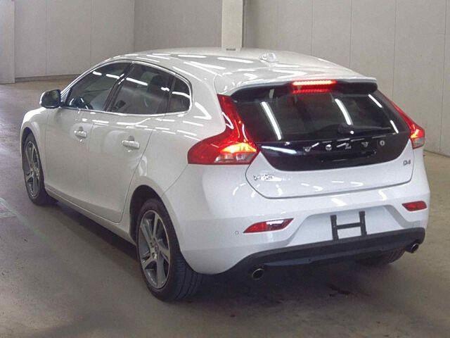 Volvo V40 D4 SE