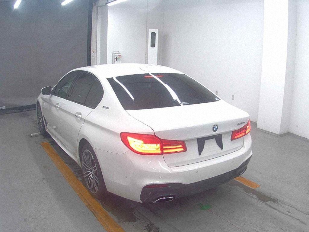 BMW 530 EM SPOILER IPAFO