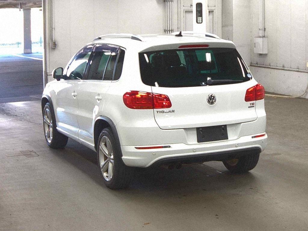 Volkswagen Tiguan TSI BLUEMOTION TECHNOLOGY R-LI
