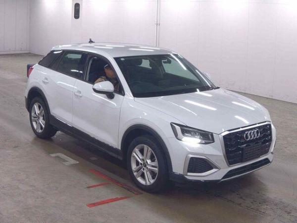 Audi Q2 35TFSI ADVANCED