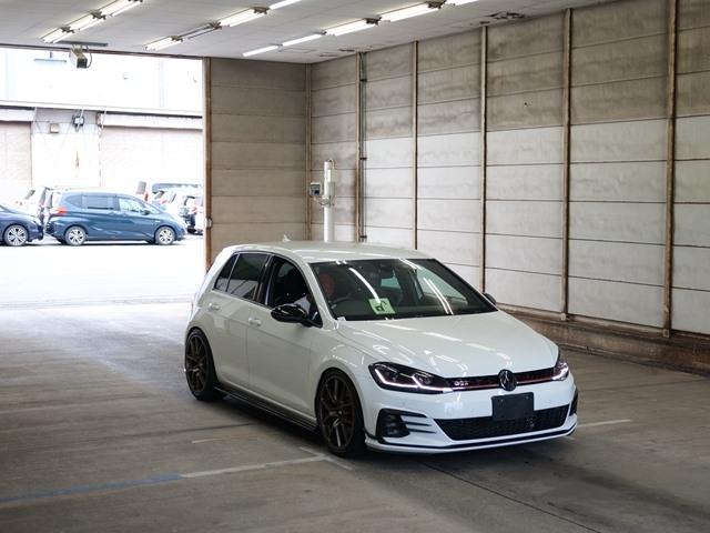 Volkswagen Golf GTI PERFORMANCE