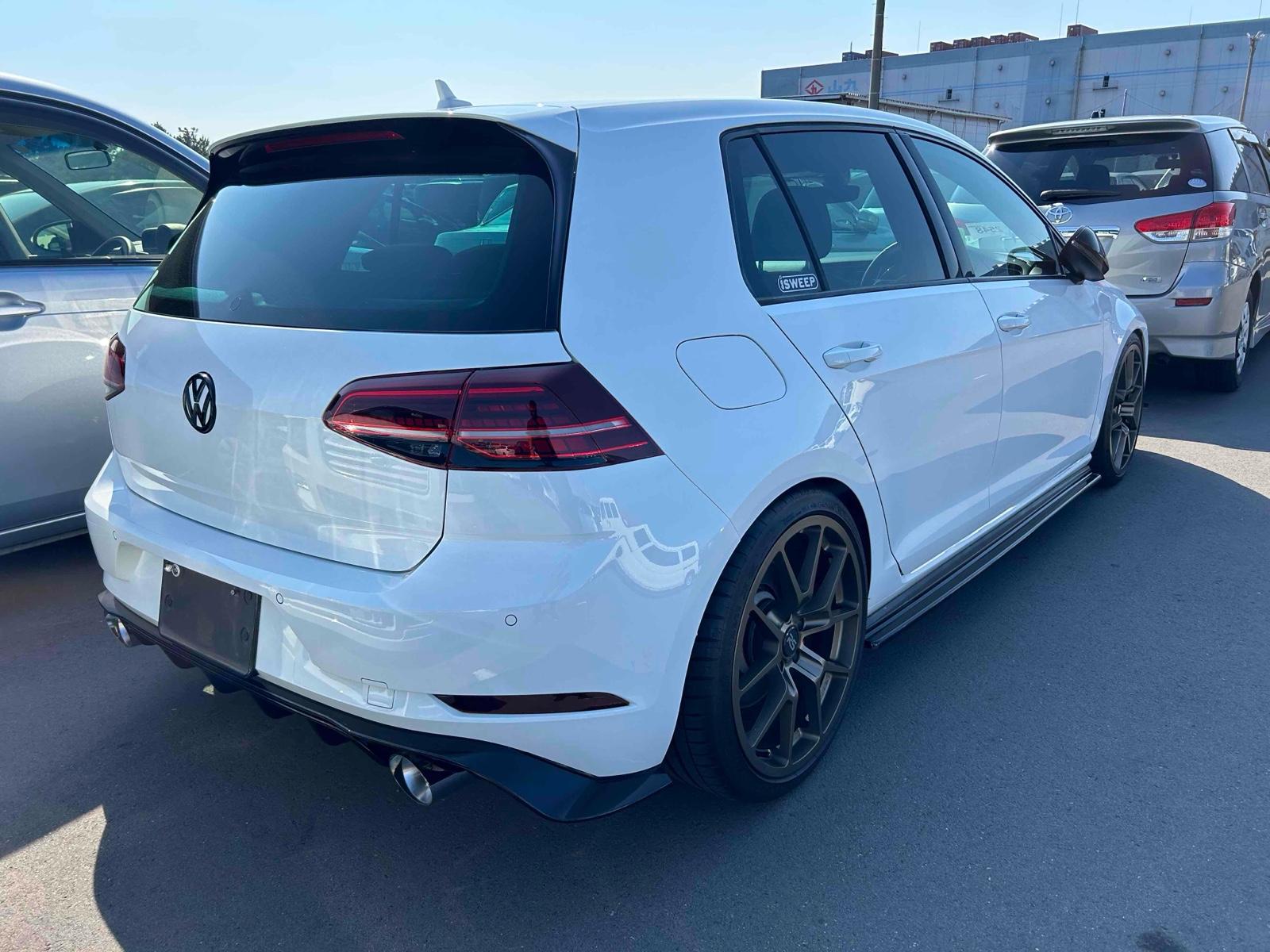 Volkswagen Golf GTI PERFORMANCE