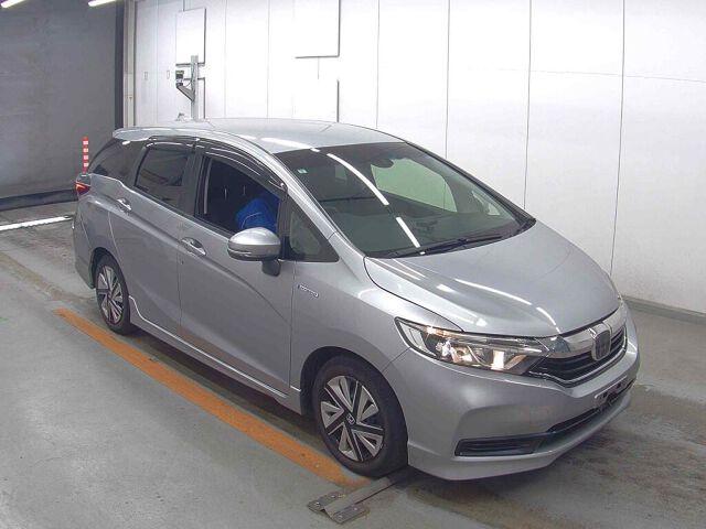 Honda Shuttle HYBRID HONDA SENSING