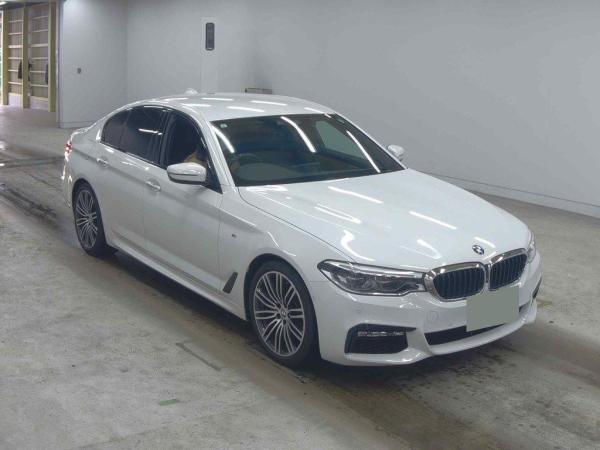 BMW 5 Series 4d 523D M SPORT
