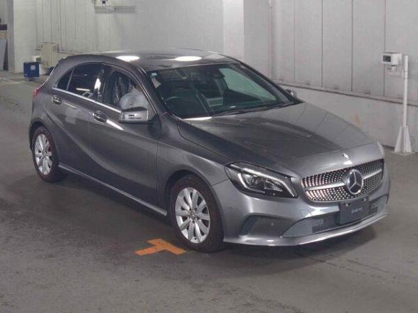 Mercedes-Benz A-class A180