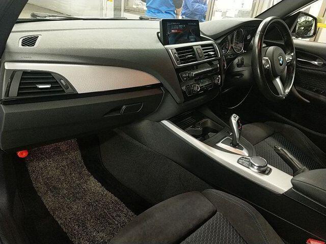 BMW 1 Series 5d 118D M-SPORT