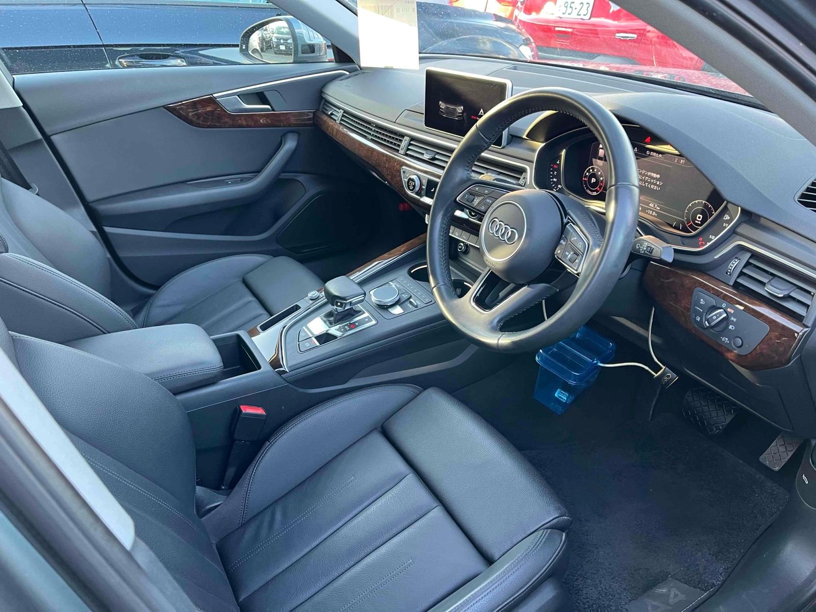 Audi A4 35TFSI MY S MANY SHUTO