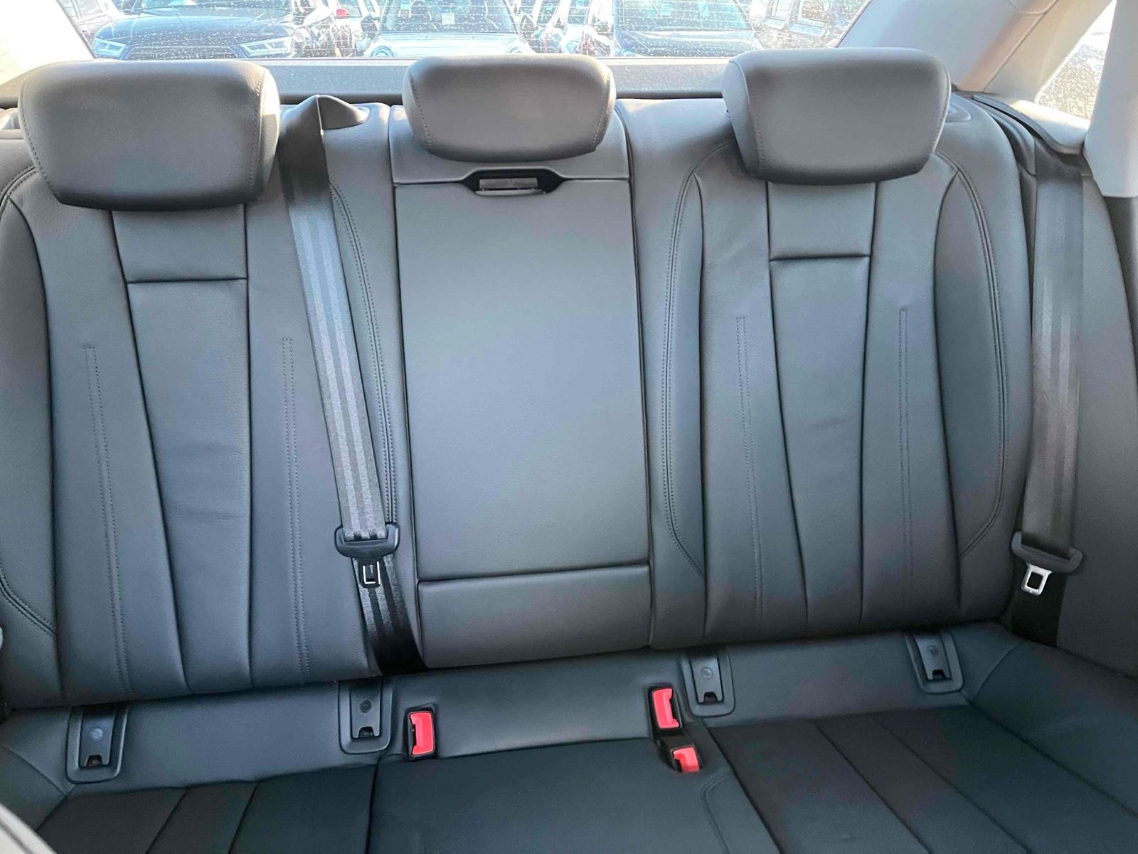 Audi A4 35TFSI MY S MANY SHUTO