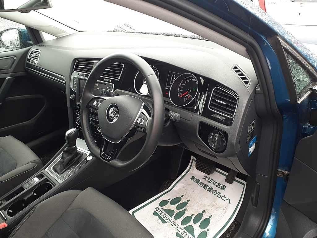 Volkswagen Golf TSI HIGH LINE