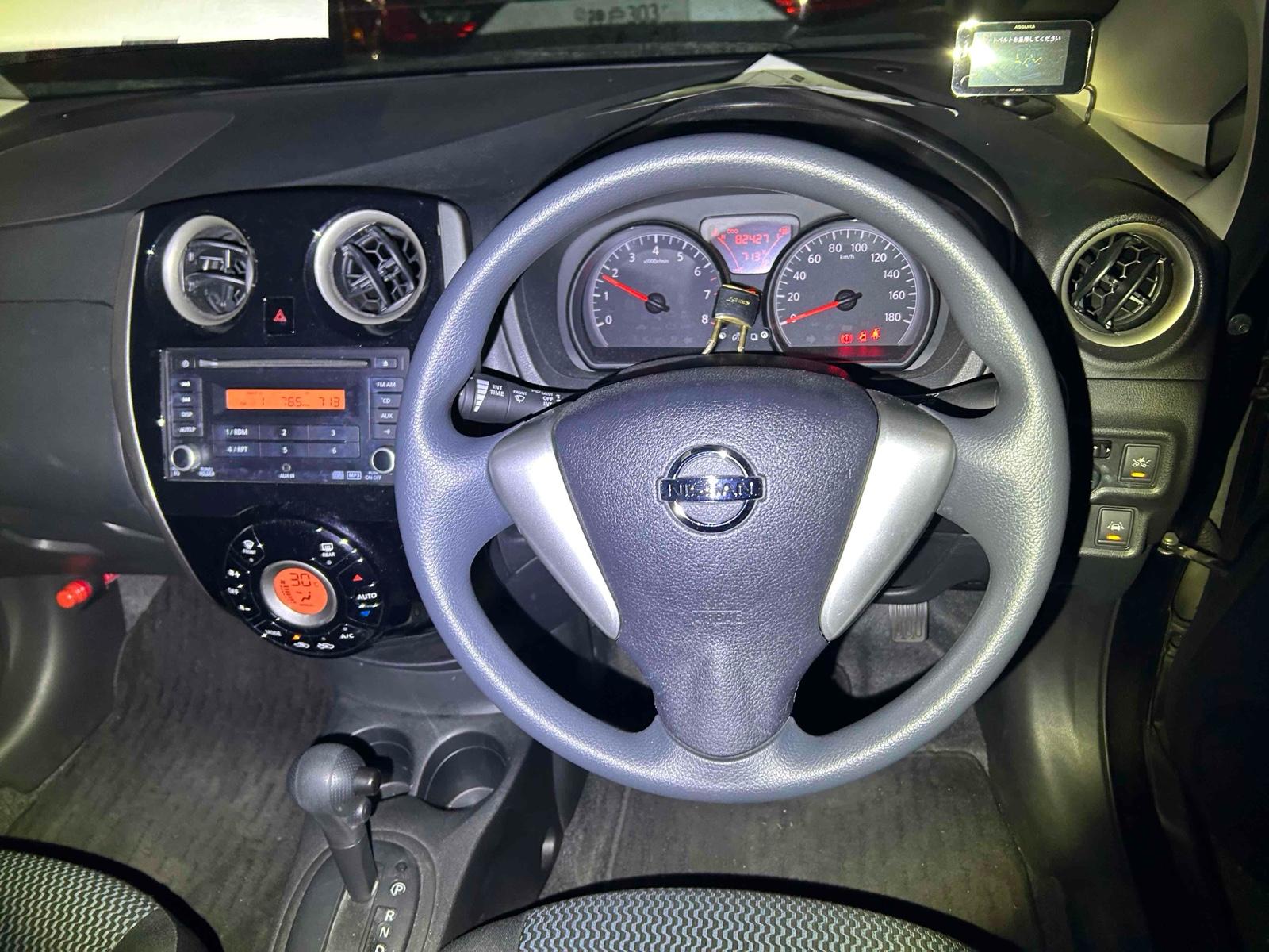 Nissan Note X