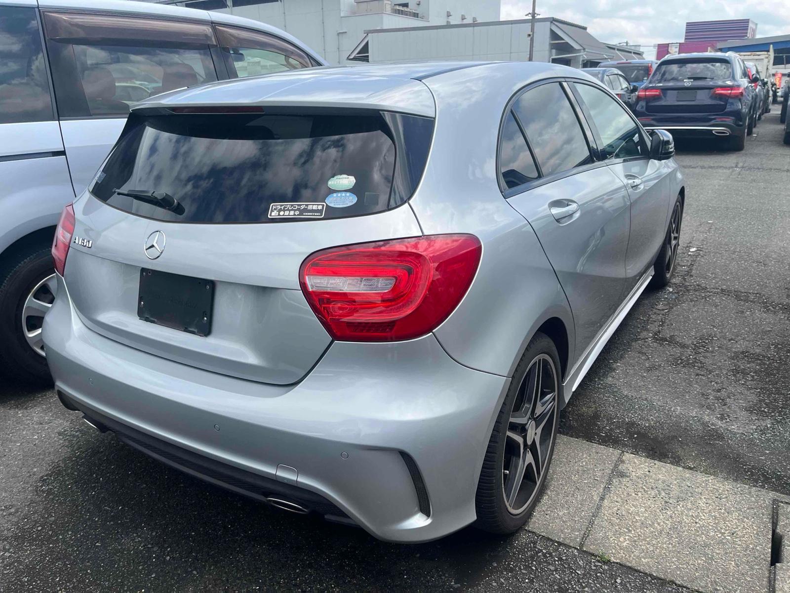 Mercedes-Benz A Class A180BRU SPOILER NAIP