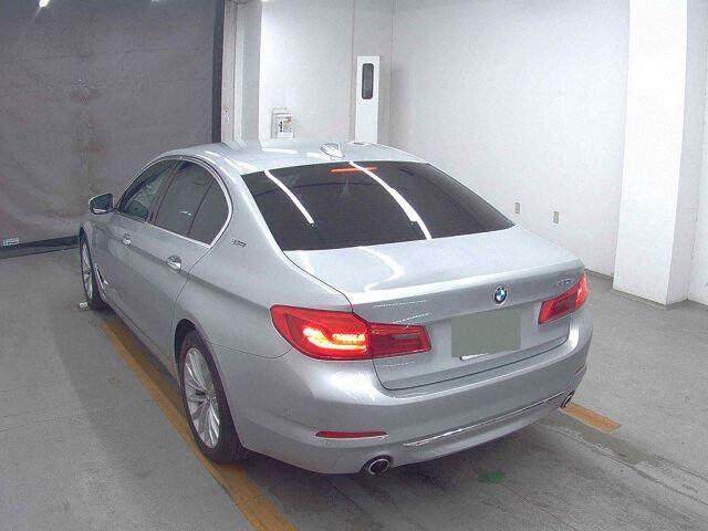 BMW 5 Series 4d 530E LUXURY IPERFORMANCE