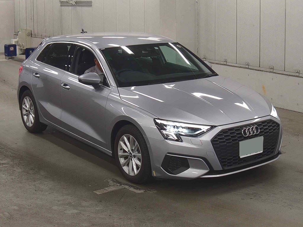 Audi A3 SPORT B30TFSI