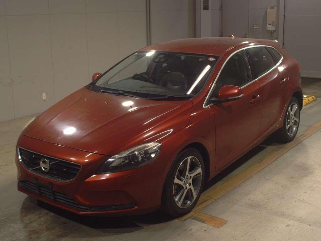 Volvo V40 D4 SEｾｰﾌﾃｨｰ Package