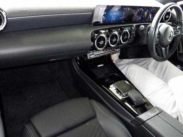 Mercedes-Benz A-class Sedan A200D SEDAN