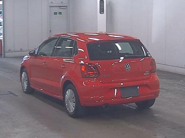 Volkswagen Polo TSI TREND LINE