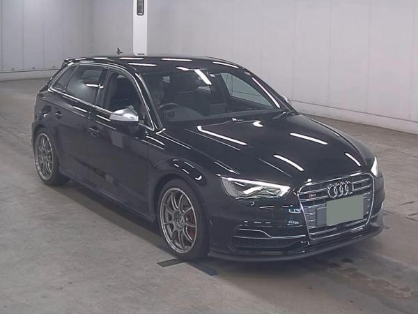 Audi S3 SPORT B2.0 QUATTRO