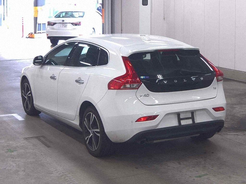 Volvo V40 T4 SE