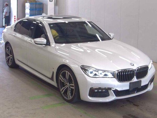 BMW 7 Series 740E IPERFORMANCE M-SPORT