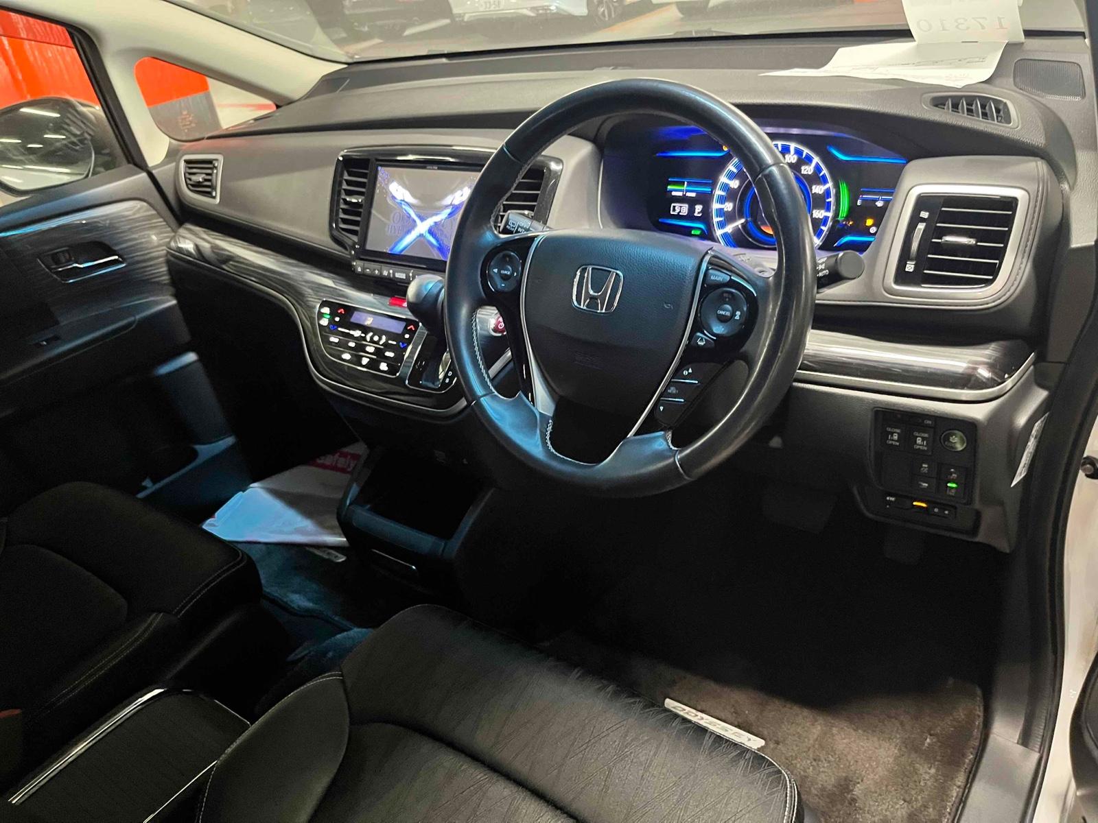 Honda Odyssey HV ABUSOLUTE EX HSENSI