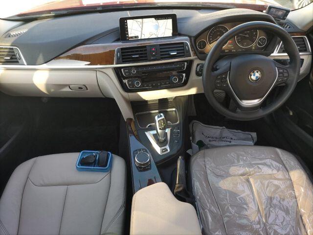 BMW 3 Series 4d 330E LUXURY