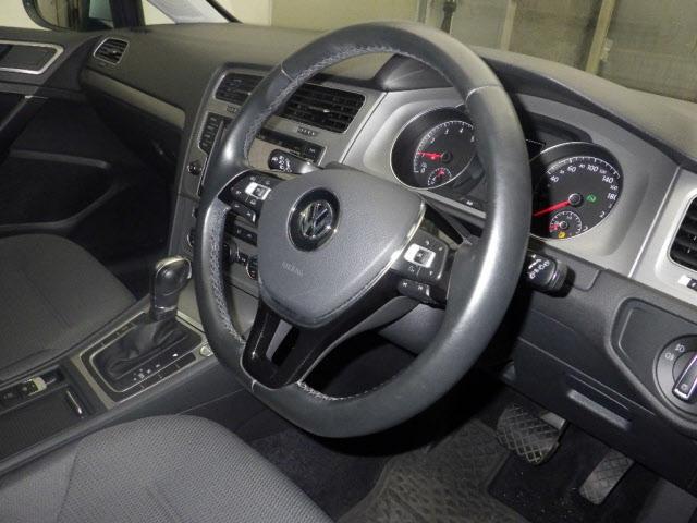 Volkswagen Golf TSIｺﾝﾌｫｰﾄﾗｲﾝｺﾈｸﾄ