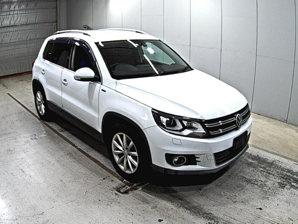 Volkswagen Tiguan ﾗｳﾝｼﾞ ｴﾃﾞｨｼｮﾝ
