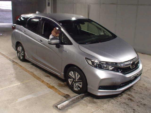 Honda Shuttle HYBRID HONDA SENSING