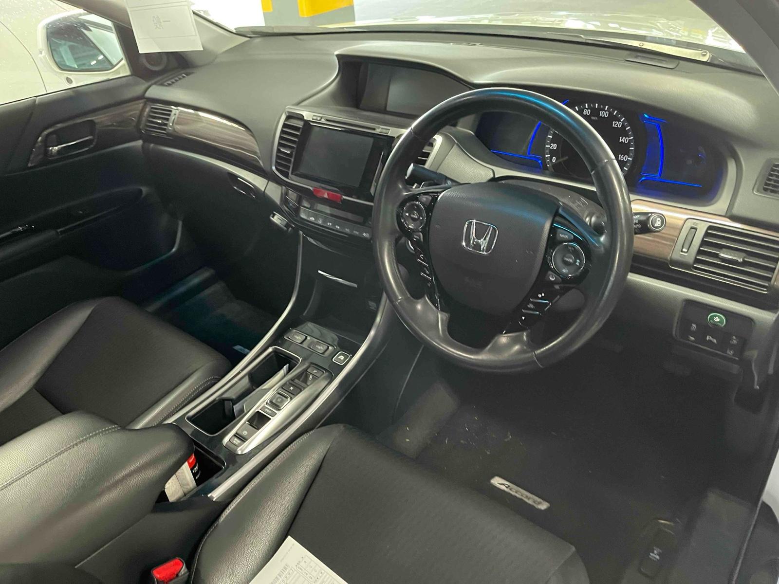 Honda Accord HYBRID EX