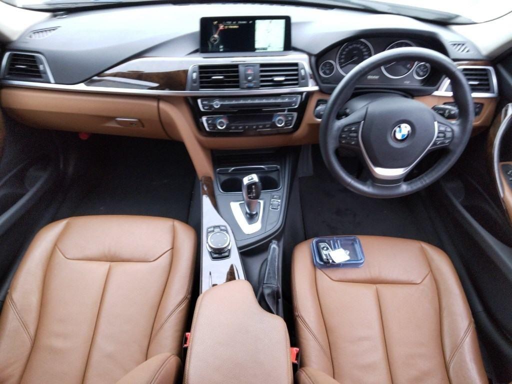 BMW 3 Series Wg 320D TOURING LUXURY