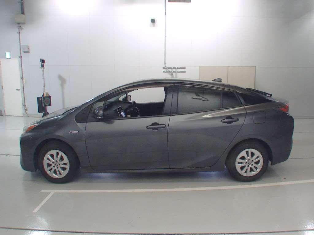 Toyota Prius  S