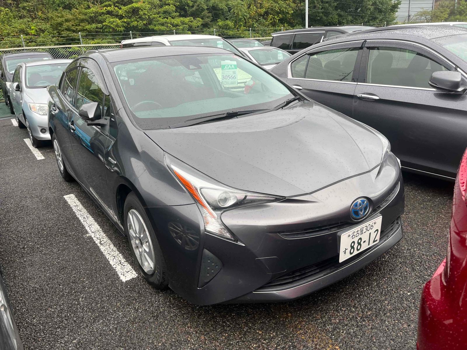 Toyota Prius  S