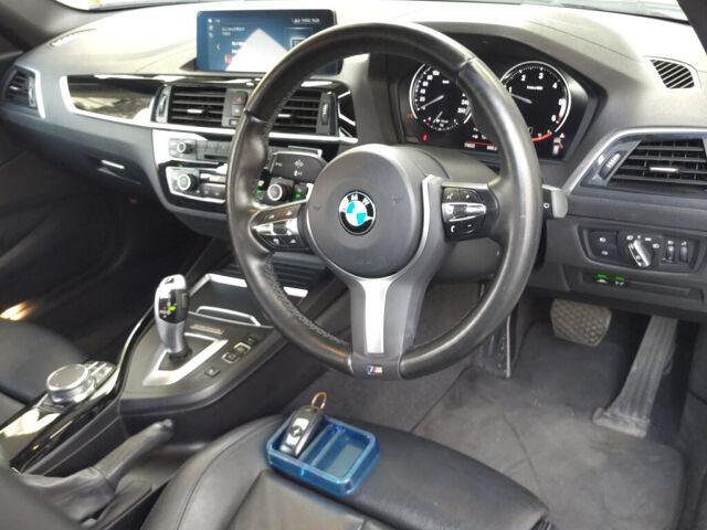 BMW 1 Series 5d 118D M-SPORT EDITION SHADOW