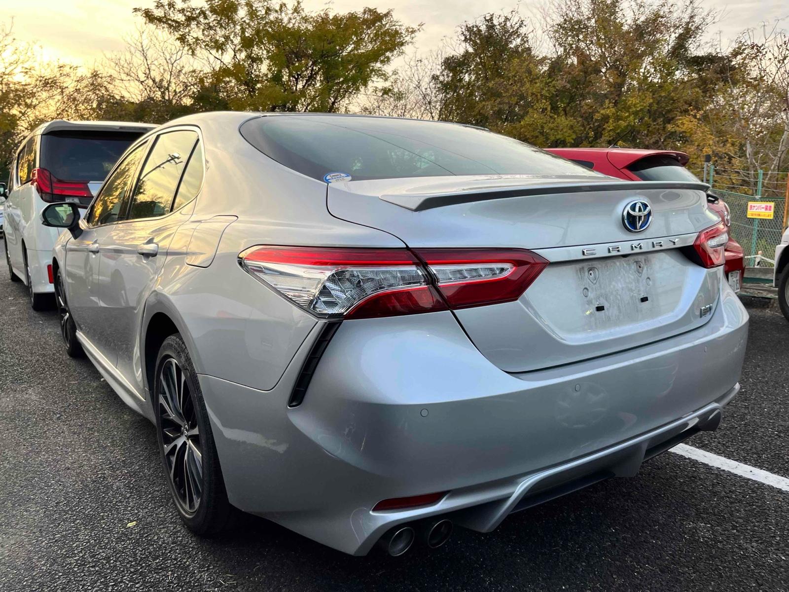 Toyota Camry WS LEATHER PACKAGE