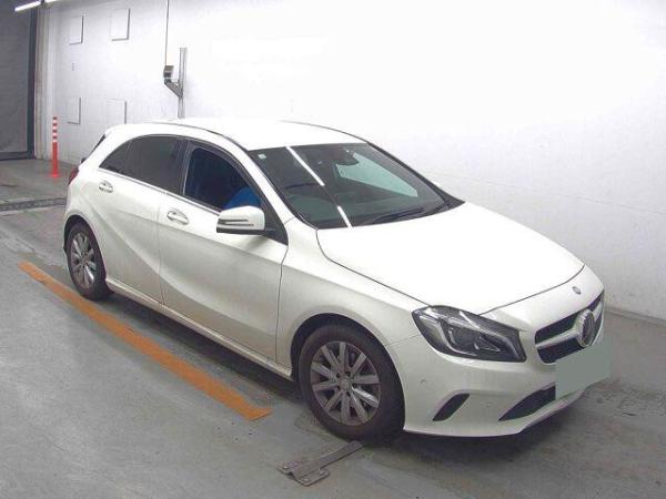 Mercedes-Benz A-class A180