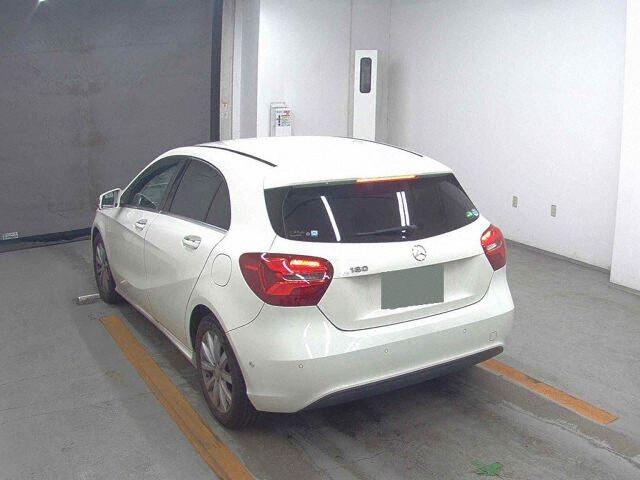 Mercedes-Benz A-class A180