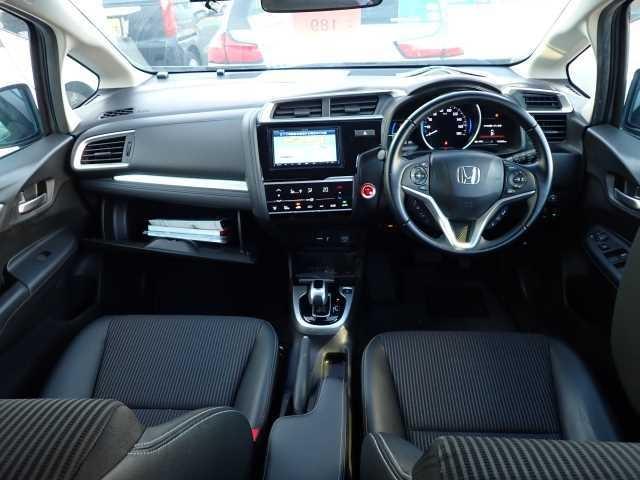 Honda Fit HYBRIDL HONDA SENSING