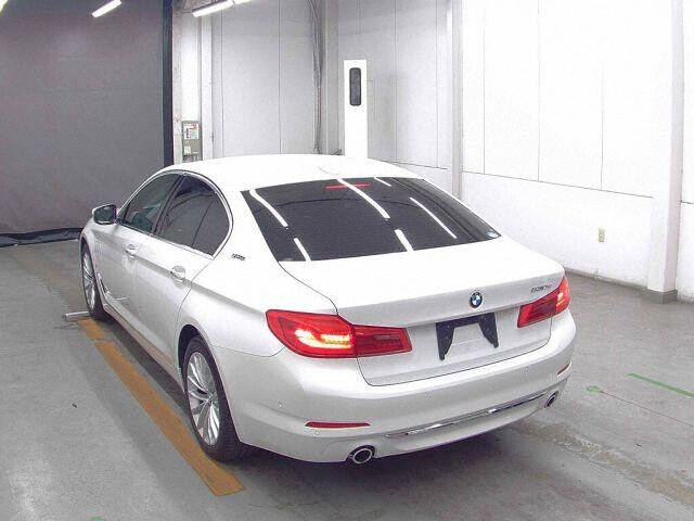BMW 5 Series 4d 530E LUXURY IPERFORMANCE
