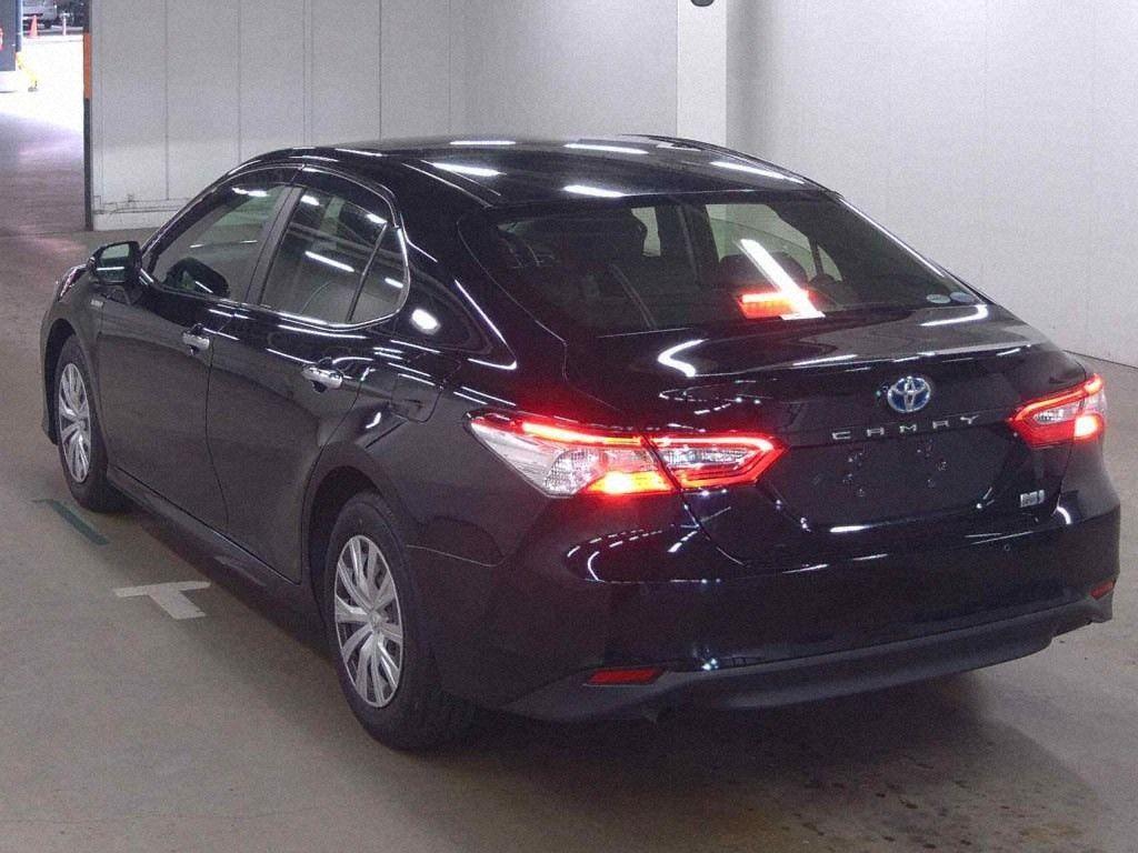 Toyota Camry 4D X