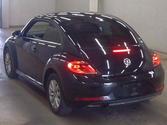 Volkswagen The Beetle BASE