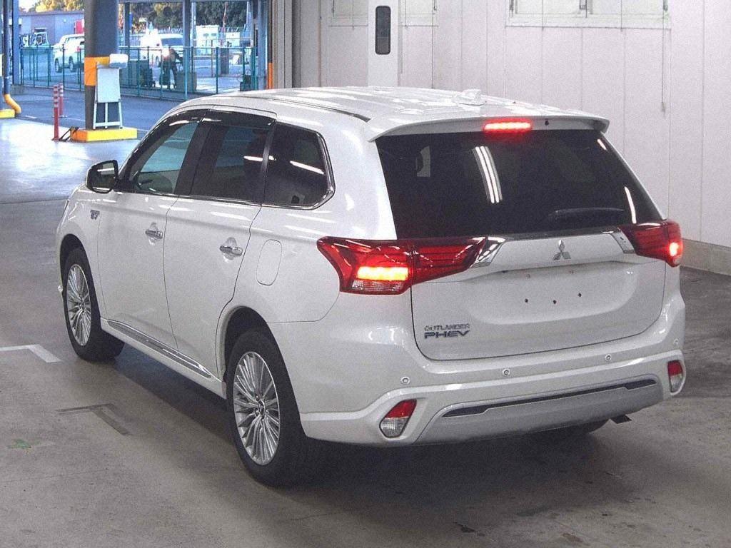 Mitsubishi Outlander Phev G PLUS PACKAGE