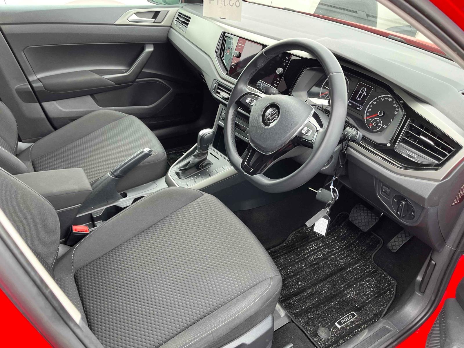 Volkswagen POLO 5D TSI COMFORT LINE