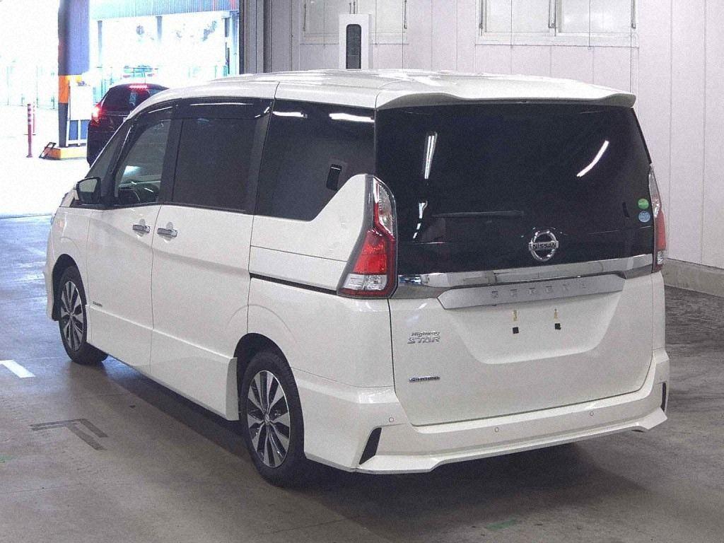 Nissan Serena HS MANY V SELECTION 2