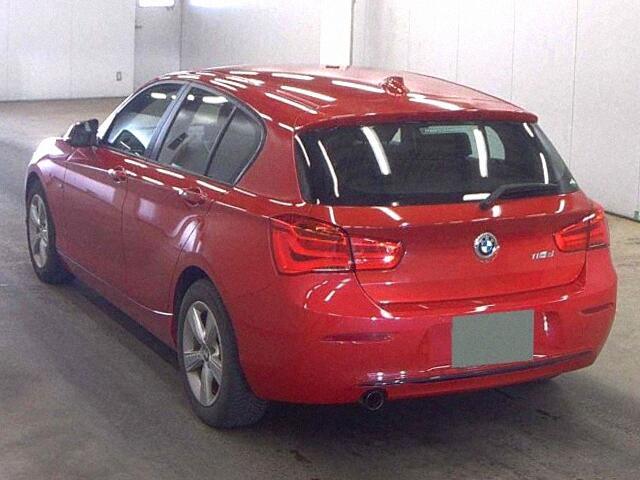 BMW 1 Series 5d 118D SPORT
